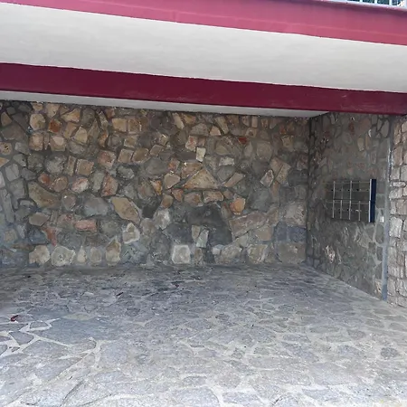 Les Rotes Con Vistas Al Mar دينايا